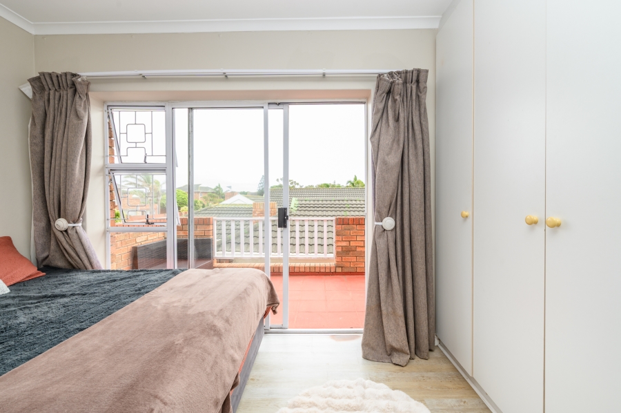 3 Bedroom Property for Sale in Summerstrand Eastern Cape